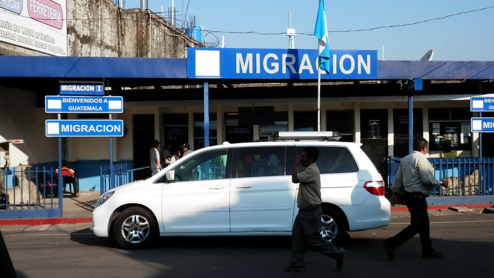 Photo of the Guatemalan immigration office from travelwithruthandkevin.com.